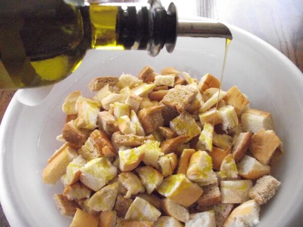 homemade croutons